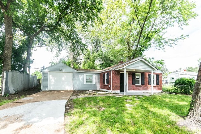 Photo - Amazing 3 Bedroom 1 Bathroom Home