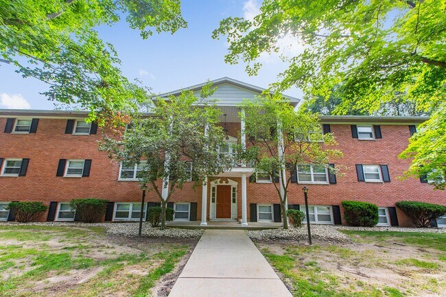 Hidden Lane Apartments