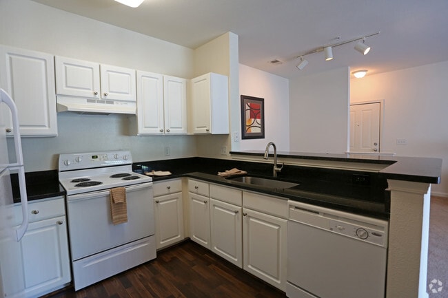 2BR, 2BA - Hibiscus
