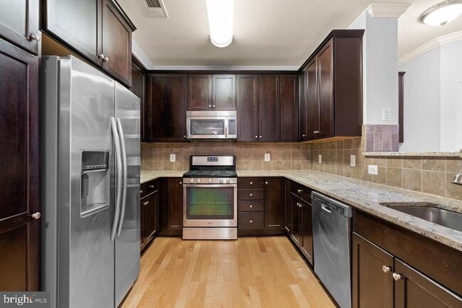 Building Photo - 11800 Old Georgetown Rd Unit 1212 Rental