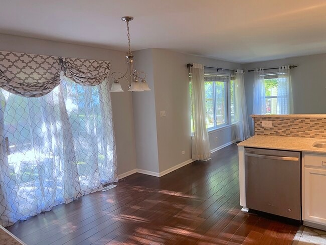 Photo - 2112 Skylane Dr