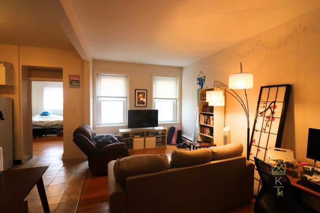 Photo - 199 Winthrop Rd Unit 33