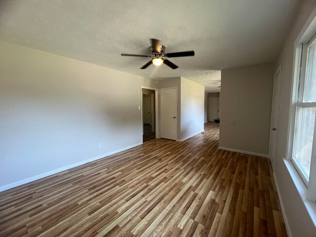 500 Littlejohn St