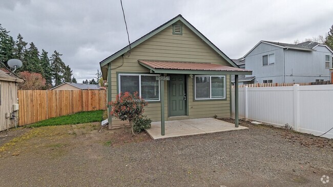 Building Photo - 2 bedroom 1 bath single level home