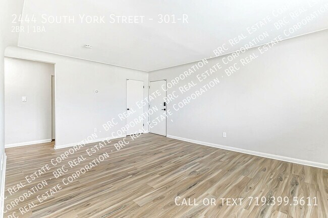Photo - 2444 S York St Unit 301-R