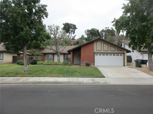 Photo - 10318 Shoshone Ave