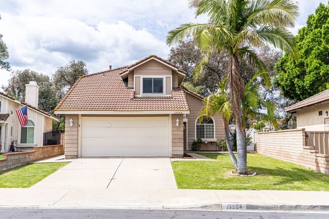 Photo - 13564 Cres Hill Dr Casa