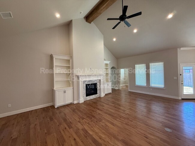 Photo - 801 N 5th St