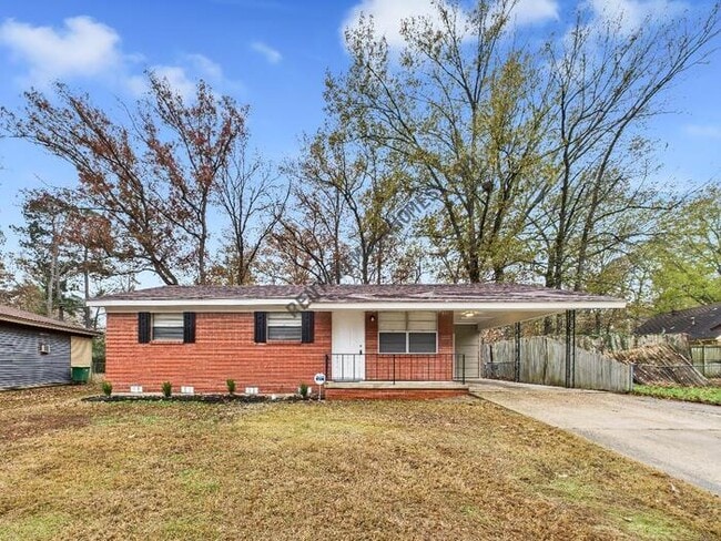 Building Photo - 7115 Eddy Ln