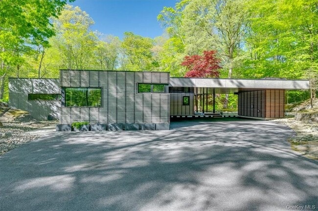 Photo - 971 Fenimore Rd