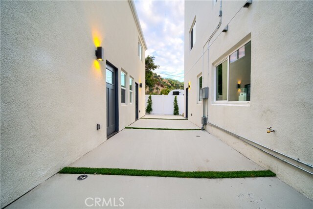 Photo - 259 S Ave 54