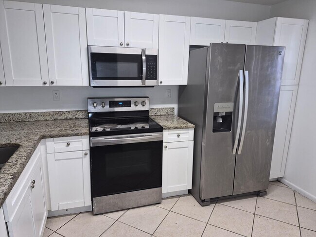 Photo - 2966 Coral Springs Dr