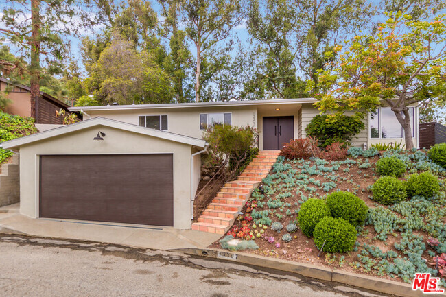 Building Photo - 13307 Westcove Dr Rental