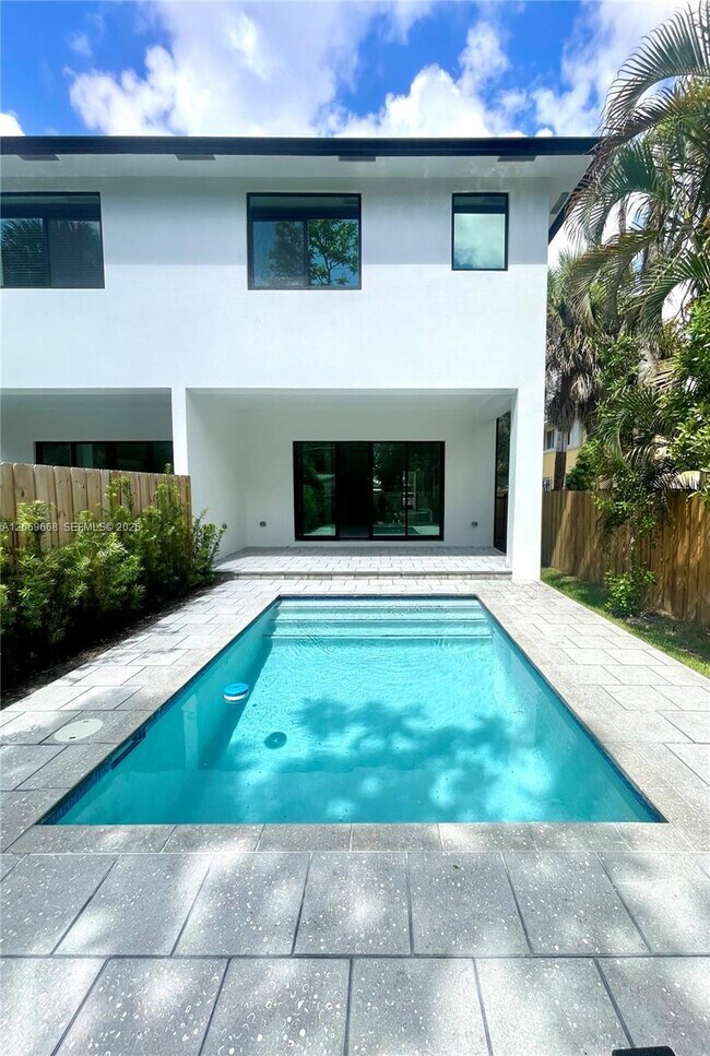 Photo - 602 SW 7th Ave