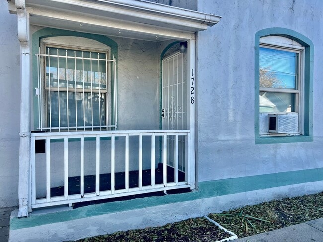 Photo - Available in December! Charming 2 bedroom 1 bath ranch style duplex