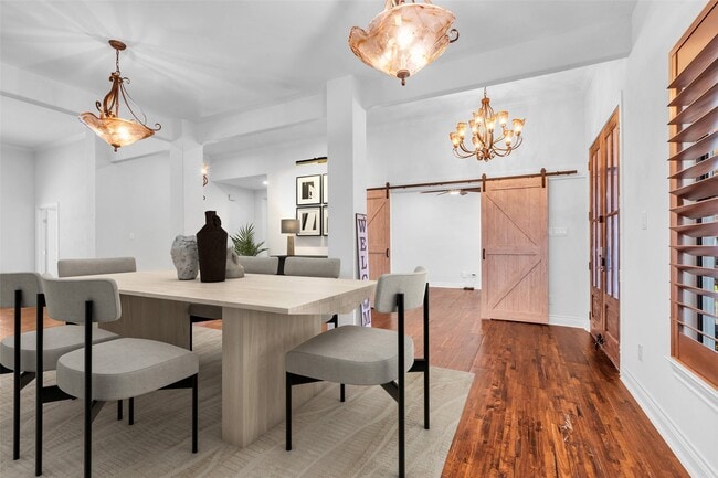 Photo - 17 Bellingham Ct