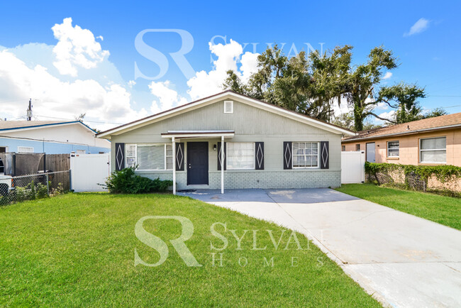 The living is easy in this 3 bedroom, 1 ba... - The living is easy in this 3 bedroom, 1 ba... Casa