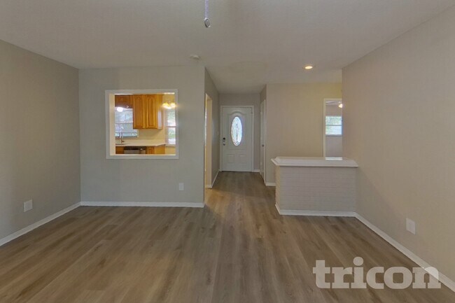 Photo - 2022 68th Ave S