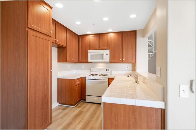 Photo - Tustin 2 Bedroom plus a Loft