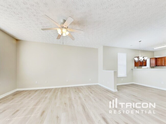 Photo - 4664 Parkway Cir