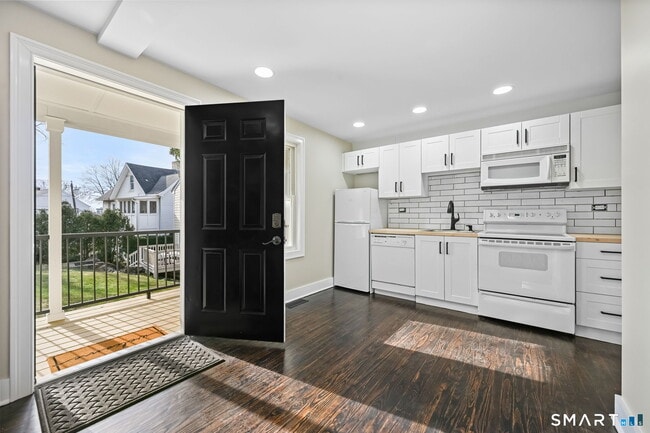 Photo - 2 Sherman Ave