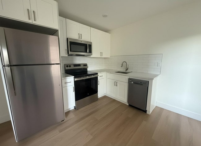 Photo - 3517 N 16th St Unidad 3F