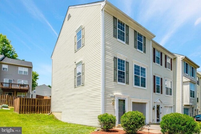 Photo - 15714 Lansdale Pl Townhome