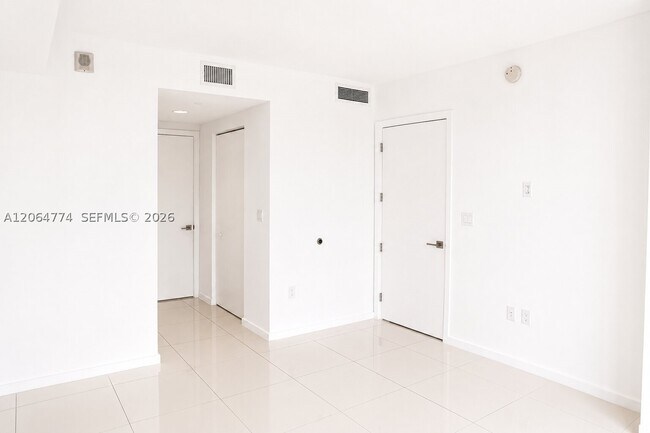 Photo - 5252 Paseo Blvd Unit 1409