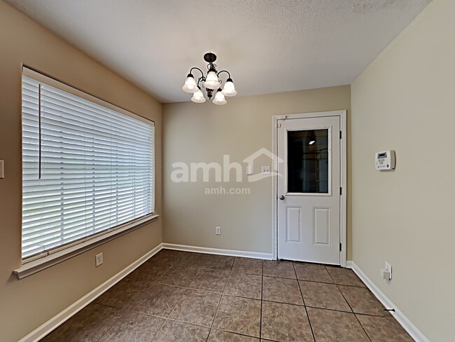 Photo - 6652 Clingmans Cv