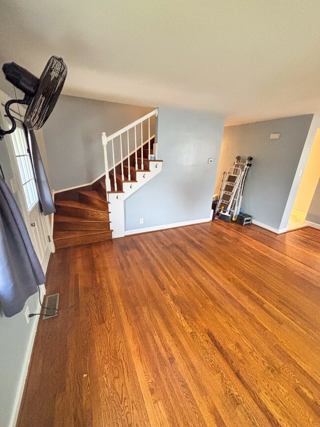 Photo - 2303 Joplin Ave
