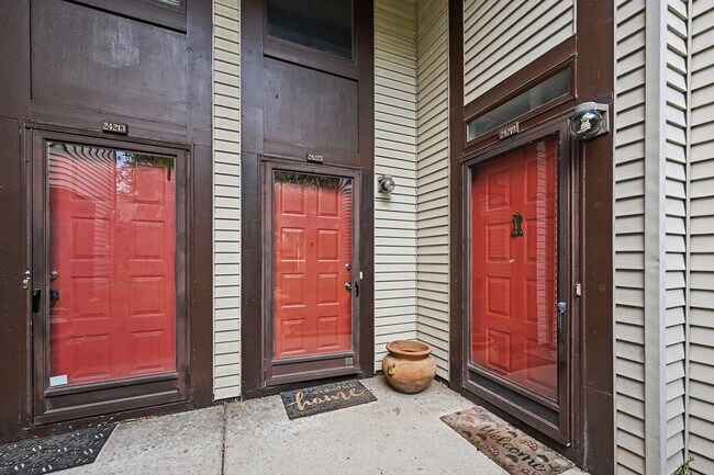 Photo - 24225 Evergreen Rd