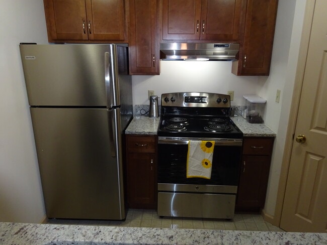 Photo - Greentree Apartments - Spicetree Building