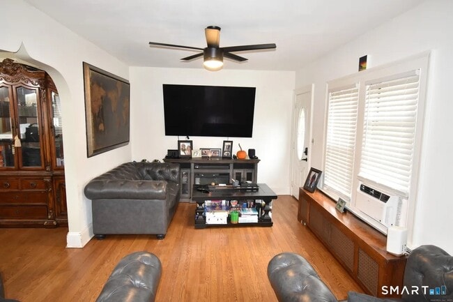 Photo - 121 Cambridge St Unit 1st floor