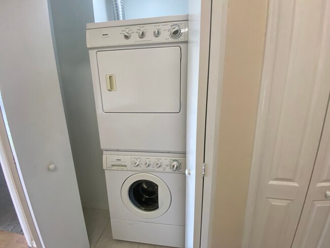 Photo - 760 S Grand Hwy