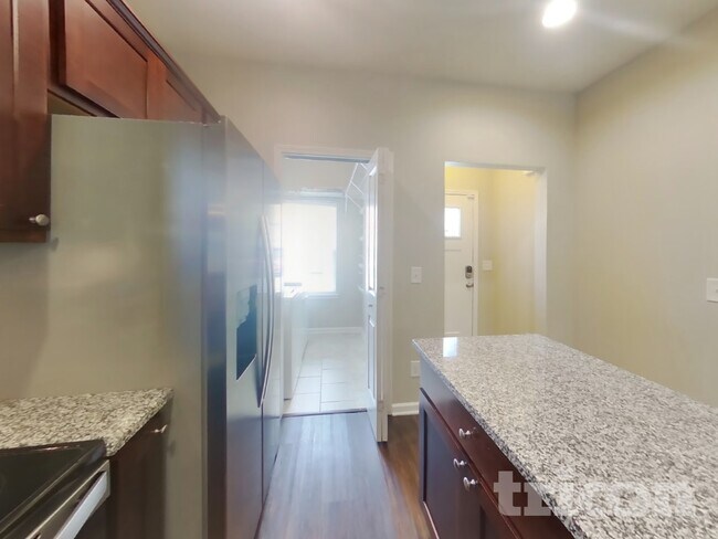 Photo - 125 Hickory Sta Ln