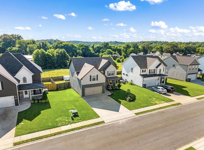 Building Photo - 1328 Sussex Dr