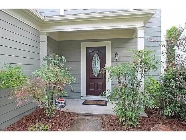 Photo - 2706 Cottesford Dr SE