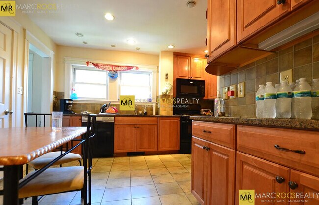 Photo - 289 Foster St Condo Unit 1