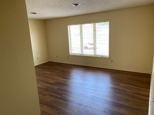 Cedar Knoll Apartments