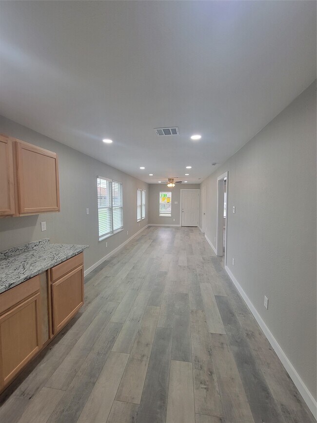 Photo - 5109 Earline St