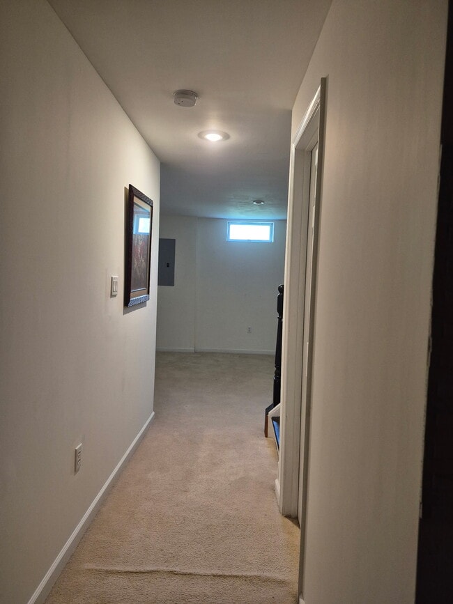 Photo - 4 Fieldstone Ct