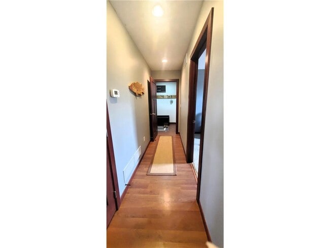 Photo - 1849 200th St