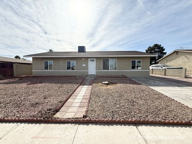 Building Photo - 4833 Stillwater Ave