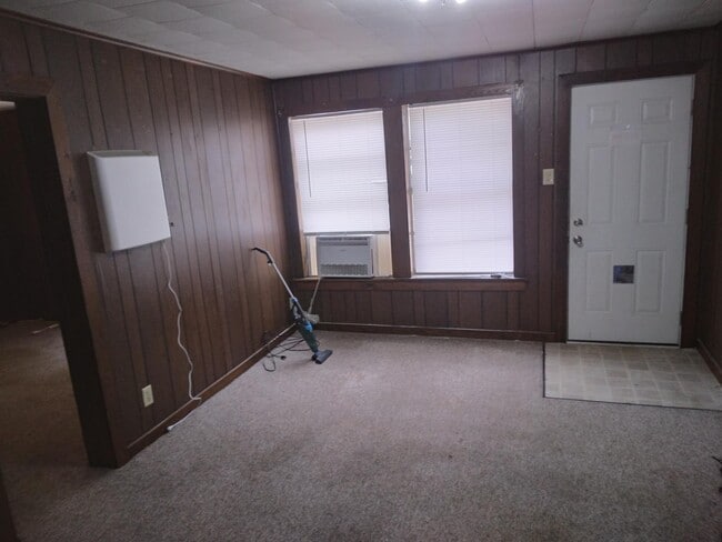 Photo - 235 N 25th St