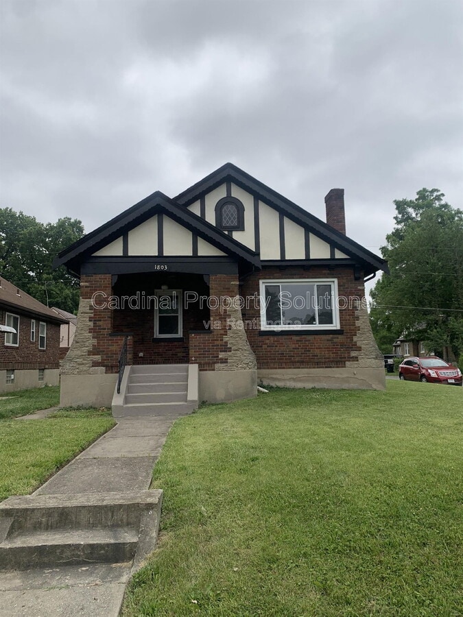 Photo - 1803 Garden Ln House