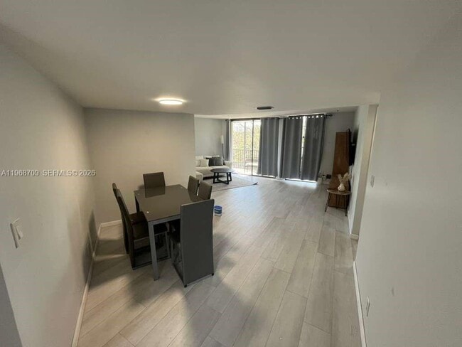 Photo - 3475 N Country Club Dr Unit 405