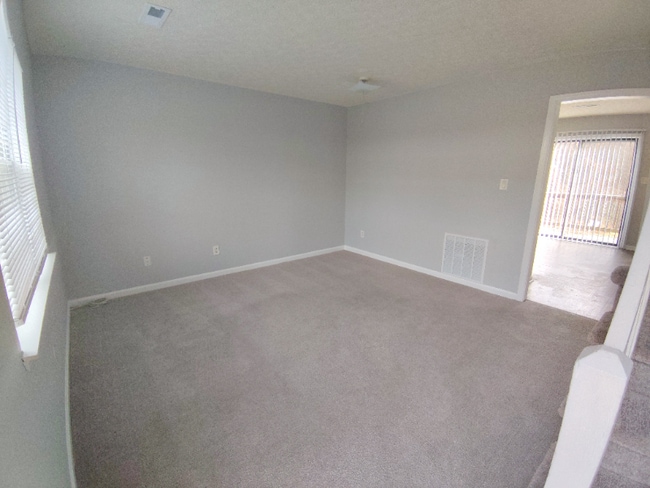 Building Photo - 22 Fonda Dr