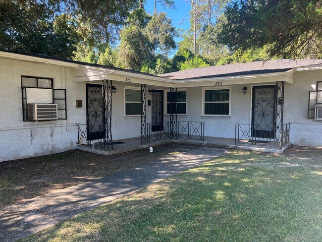 Photo - 873 Campus Cir Unidad 873 Campus Circle  2
