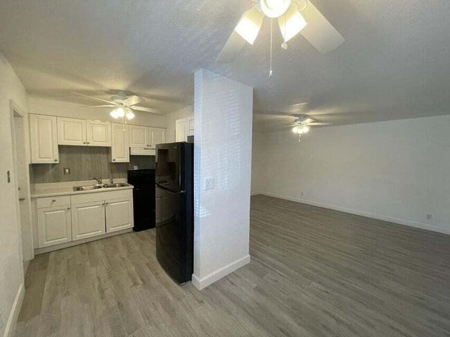 Photo - 2971 NW 11th St