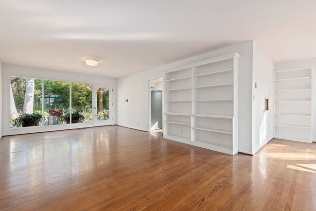 Photo - Located in the MUS - Unfurnished Serene El...